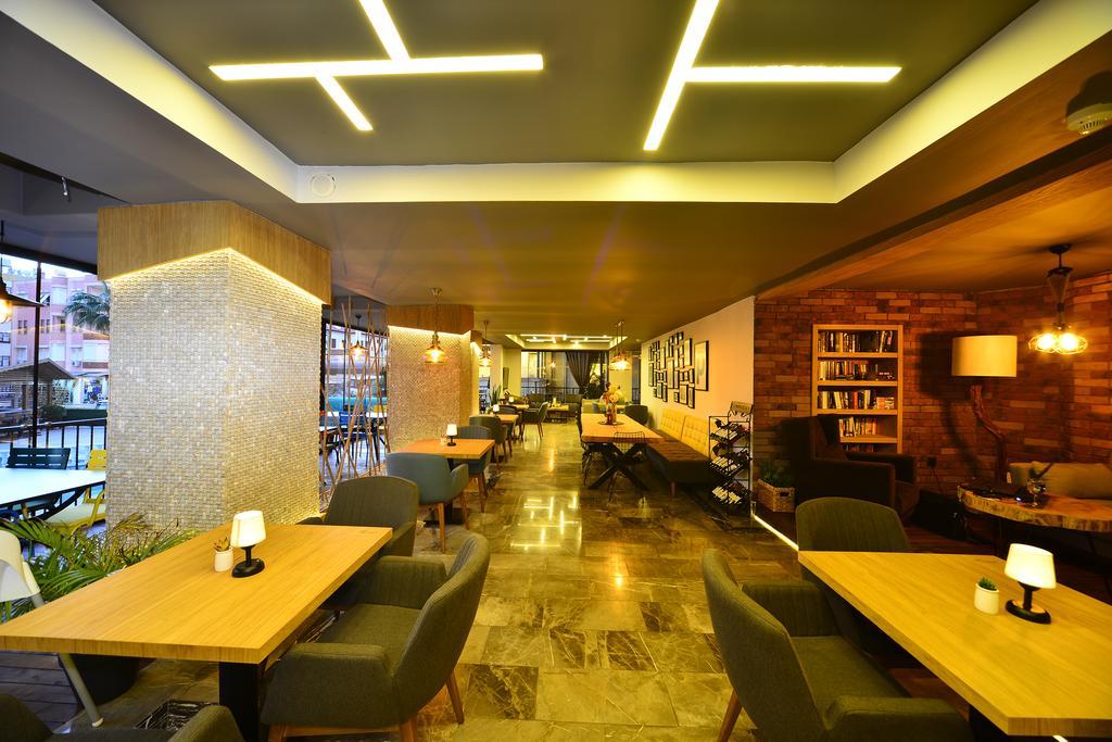Prince Apart & Hotel Alanya Esterno foto