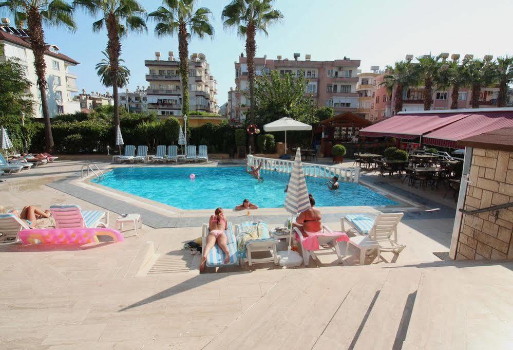 Prince Apart & Hotel Alanya Esterno foto