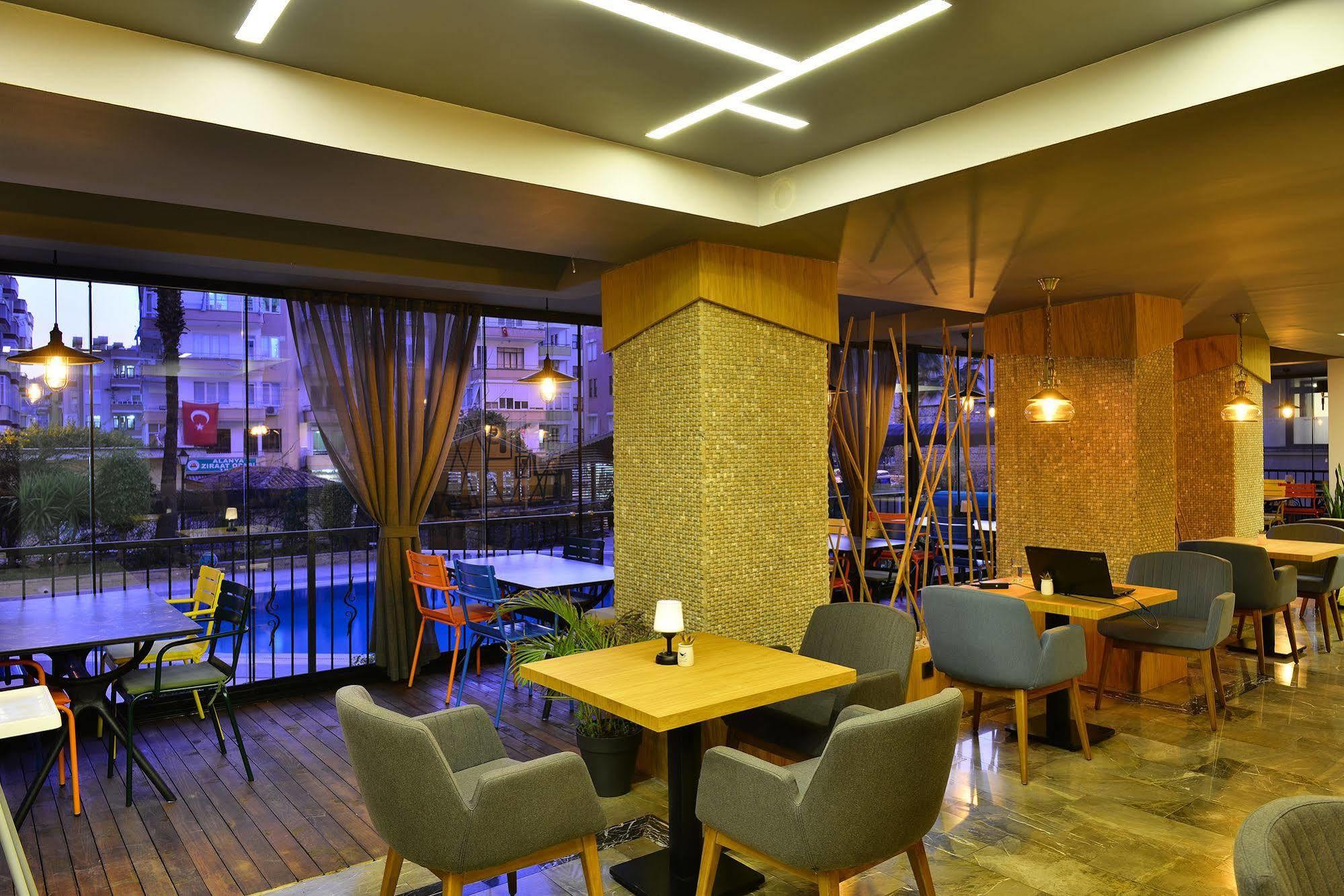 Prince Apart & Hotel Alanya Esterno foto
